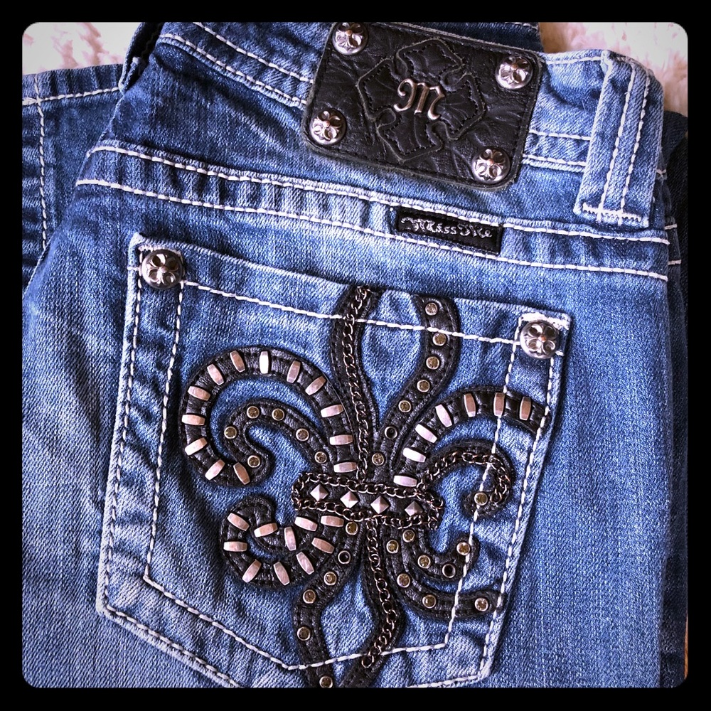 🖤MISS ME Skinny Fleur De Lis🖤